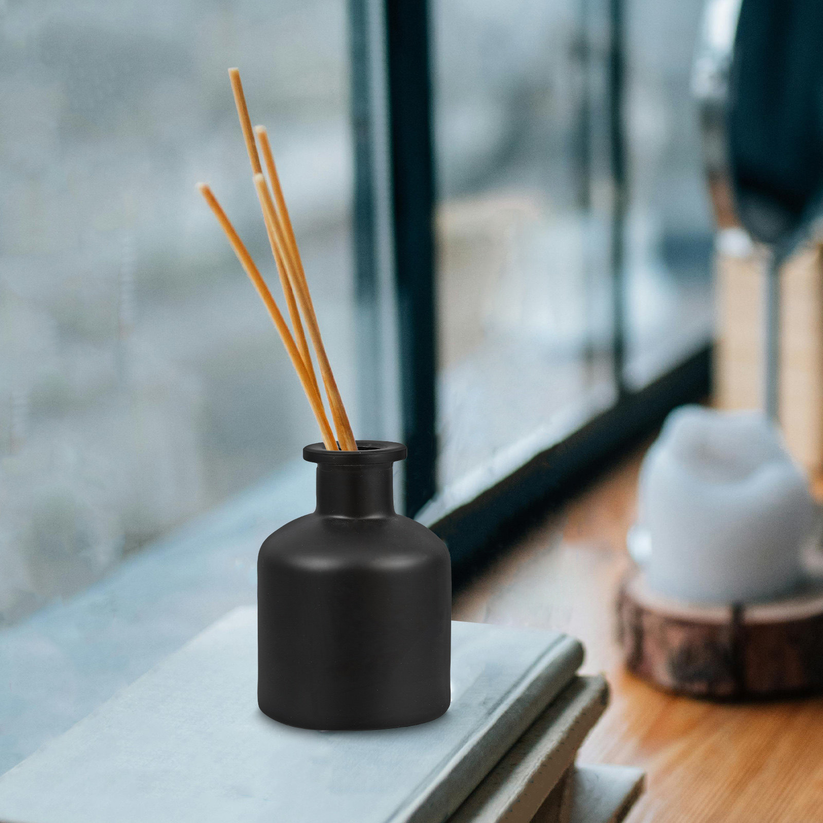 زجاجتان ناشرتان للعطر أسطوانيت - مراجعة Home Fragrance Aroma وسعره
