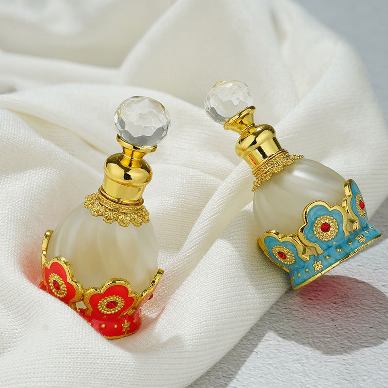 زجاجة عطر معدنية زجاجية بتصميم - مراجعة Home Fragrance Dubai وسعره